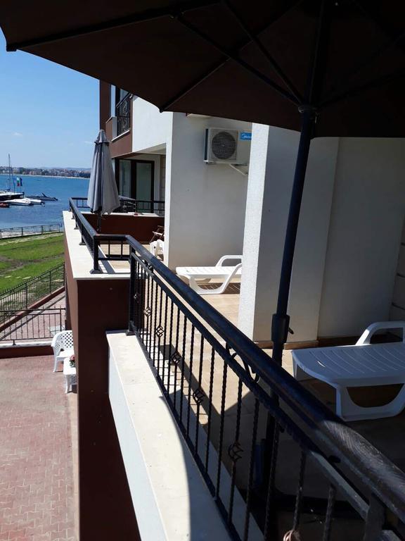Akrotiriya Apartments Suite Nesebar Rum bild